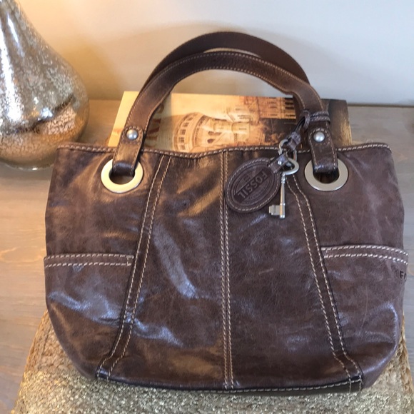 Fossil Handbags - 🔴 Fossil 🔴…Brown Genuine Leather Handbag/Purse!